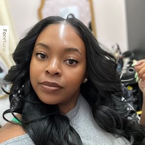 Meet your Posher, Camille